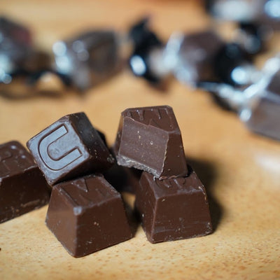 【自营】日本MEITO名糖 字母巧克力 222g 纯可可脂 喜糖果休闲零食